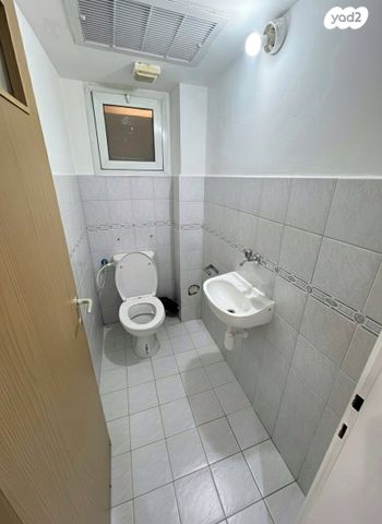 דירת גן, אהרון חג'ג' 30, נאות בן גוריון, יבנה