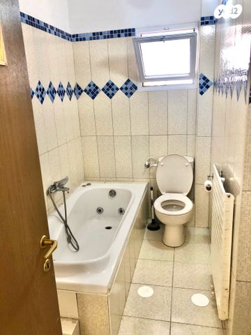 דירה, מבוא חרוב 10, העמק, צור הדסה