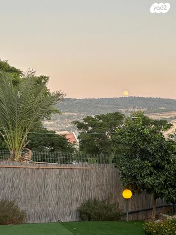 דירת גן, התאנה 30, נחם, נחם