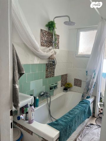 דירה, מבוא אריה 5, שכונת יהלום, מרכז העיר ב, רמת גן