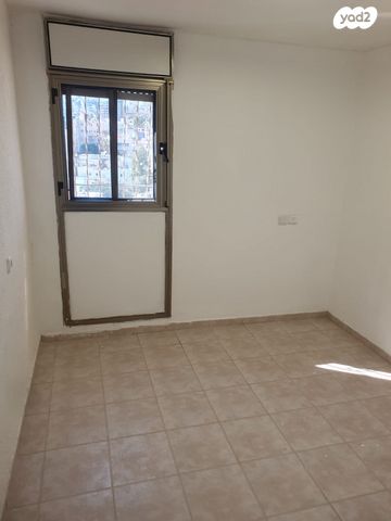 דירה, תל חי 18, קרית שמואל, טבריה