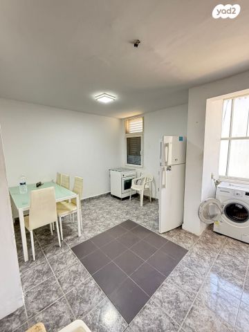 דירה, החרמון 8, קרית וולפסון, עכו