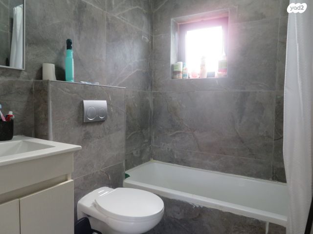 דירה, איסלנד 22, קרית מנחם, ירושלים