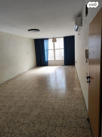 דירה, בורוכוב 11, נווה דוד רמז, רעננה