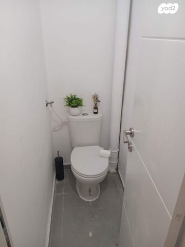 דירה, דוד רזיאל 8, רמת אשכול, אשקלון