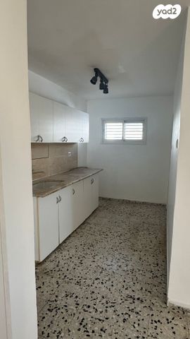 דירה, האיריס 6, שכונה 14, תל מונד