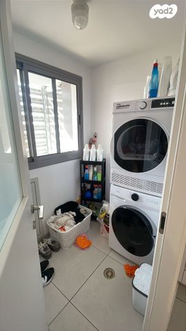 דירה, יגאל ידין 11, המגינים, מודיעין מכבים רעות