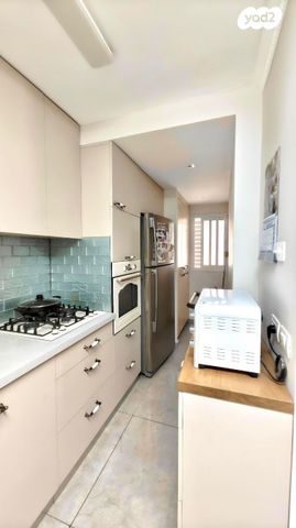 דירה, גבעת התחמושת 14, קרית שרת מערב, חולון