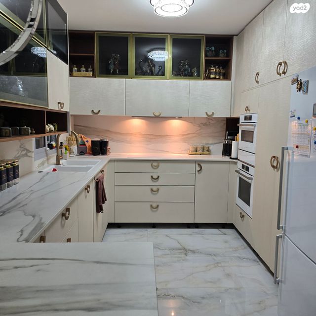 דירה, דרך השלום 29, הכרם ג', עכו