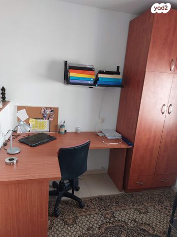 דירה, ארלוזורוב 34, שכונה ג', באר שבע