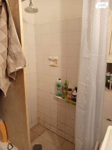 דירה, הגיבורים 57, מרכז העיר, חדרה