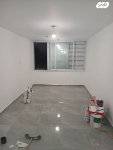 דירה, דוד רזיאל 8, רמת אשכול, אשקלון