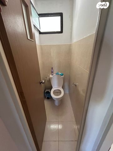 דירה, שדרות דוד רזיאל 36, בן גוריון, רמלה