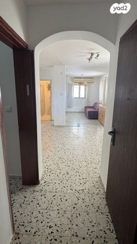 דירה, האיריס 6, שכונה 14, תל מונד