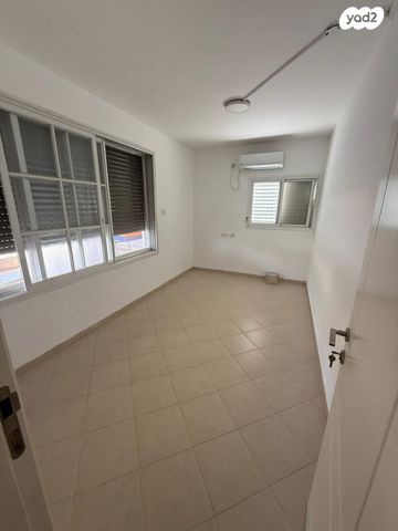 דירה, אהבת ציון 9, שיכון ג, טבריה