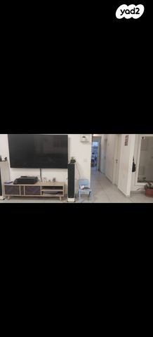 דירה, מעיין 5, נופרים, ראש העין