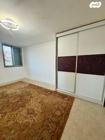 דירה, שדרות אבא חושי 100, עספיא, עספיא