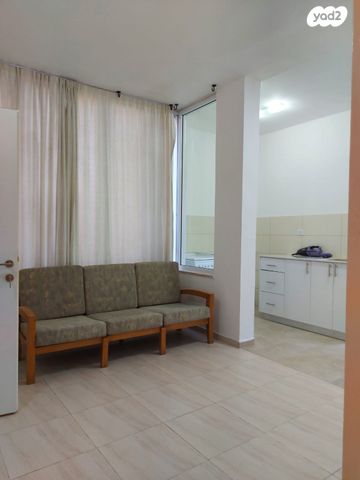 יחידת דיור, האצ"ל 16, רובע ב', אריאל