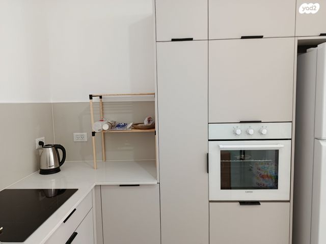 דרך הערבה 11