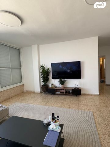 דירה, אליעזר הופיין 25, מרכז, קרית עבודה, חולון