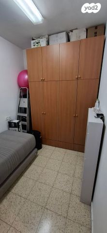 דירה, אסירי ציון 5, נווה גן, פתח תקווה