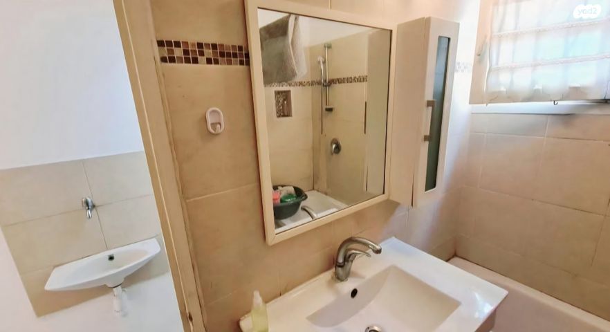 דירה, התות 1, תל עדשים, תל עדשים