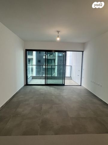 דירה, וינגייט 1, יד אליהו, תל אביב יפו