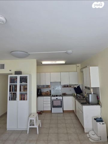 דירה, שונית 4, רמת חביב / רמת הנשיא, חיפה