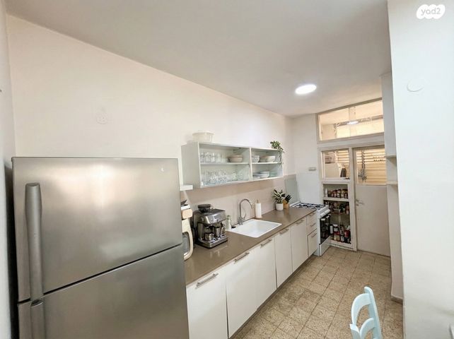 דירה, כצנלסון 147, פועלי הרכבת, גבעתיים