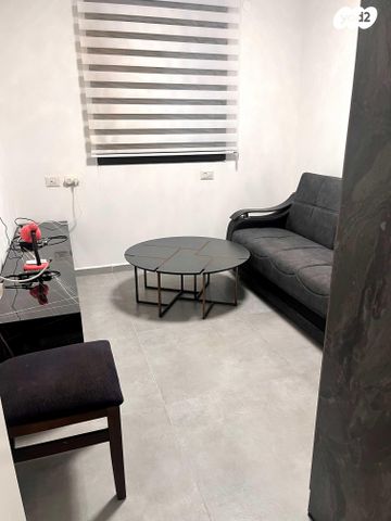 דירה, נעמי שמר 12, נאות אפק, אפקה, קרית ביאליק