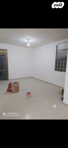 דירת גן, ירמיהו הלפרין 16, מרכז העיר דרום, נתניה