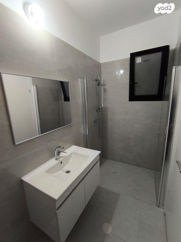 דירה, נחל שקמה 37, נאות שקמה, שדרות