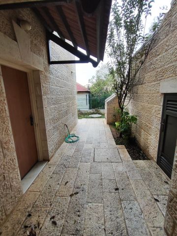 יחידת דיור, נוף הרודיון 35, נווה דניאל, נווה דניאל