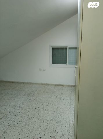 דירה, הגליל 84, נווה שאנן, חיפה