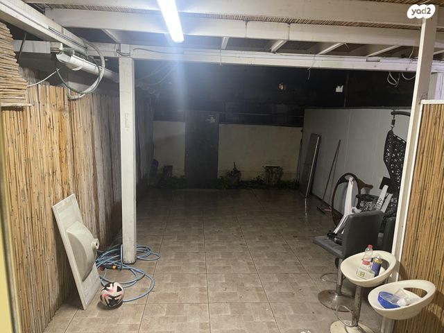 דירת גן, ז'בוטינסקי 14, צור שלום, קרית ביאליק