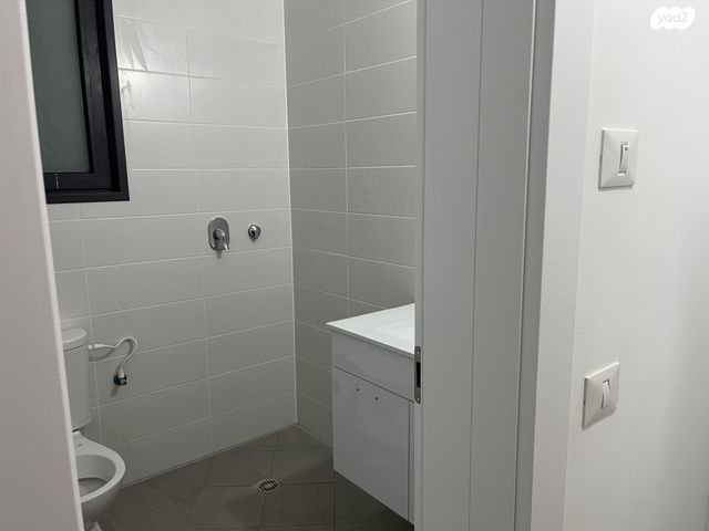 דירה, הרב שלום שבזי 201, פסגות אפק, ראש העין