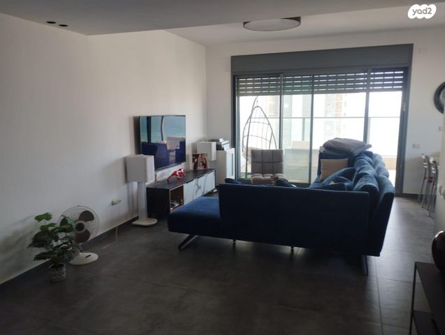 דירה, אמנון ליפקין שחק 1, נוף הטיילת, נתניה