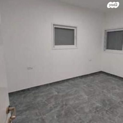 דירה, כצנלסון 20, לב העיר, בת ים