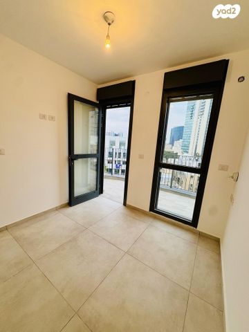 גג/ פנטהאוז, מירון 1, נווה שאנן, תל אביב יפו