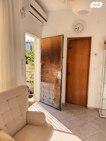 יחידת דיור, א.ד. גורדון 55, נווה מגן, רמת השרון