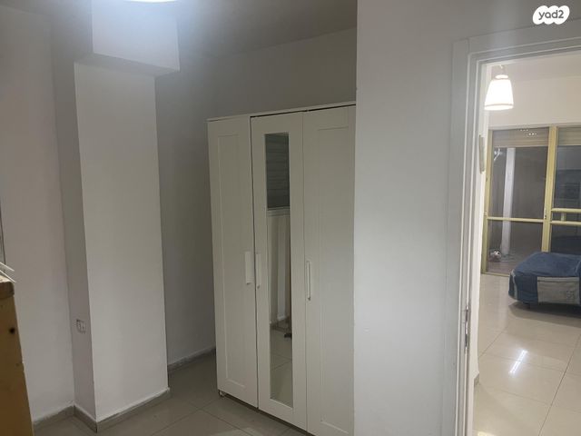 דירת גן, ז'בוטינסקי 14, צור שלום, קרית ביאליק