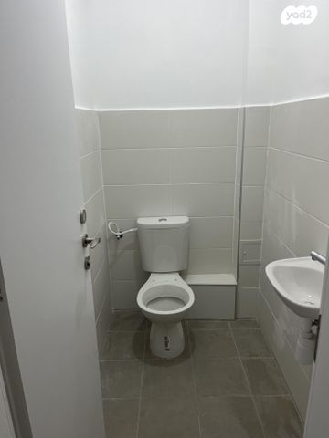 דירה, הרב שלום שבזי 201, פסגות אפק, ראש העין