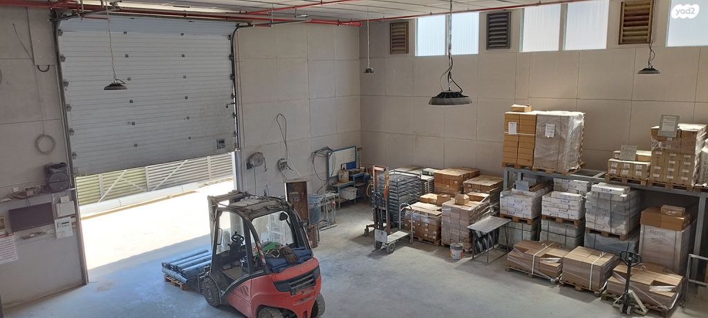 מבני תעשיה, 854 1, כיסרא סומיע, כיסרא סומיע