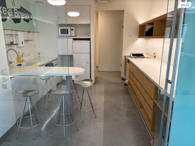 משרדים, הנדיב 71, מרכז, הרצליה