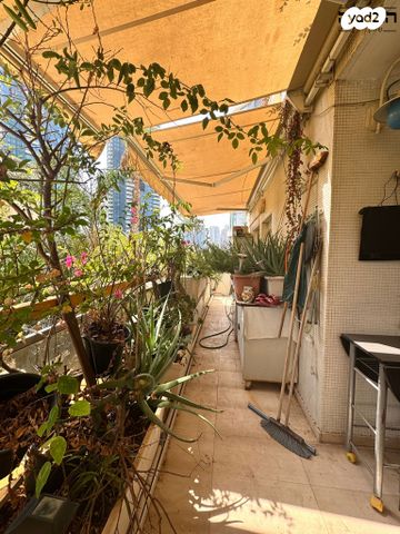 יוסף פעמוני 