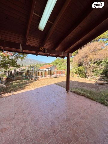 דו משפחתי, קרית חרושת, קרית טבעון