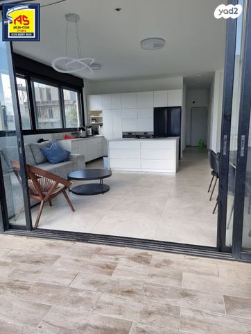 גג/ פנטהאוז, התהילה, נוף הטיילת, נתניה