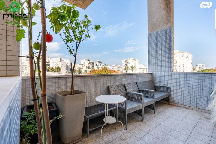 דירה, חטיבת הנח"ל 1, הפארק - צפון ותיק, חדרה