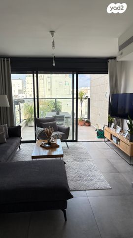 דירה, קהילת פאדובה, נאות אפקה א', תל אביב יפו