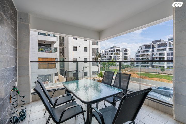 דירה, לבונה, אור ים, אור עקיבא